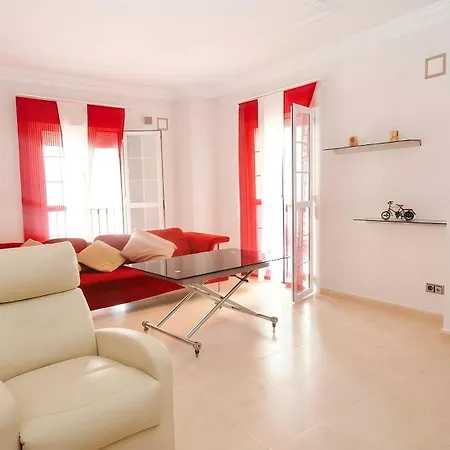 Centro De Conil Muy Amplio Solo Alquillamos Familias Parejas *