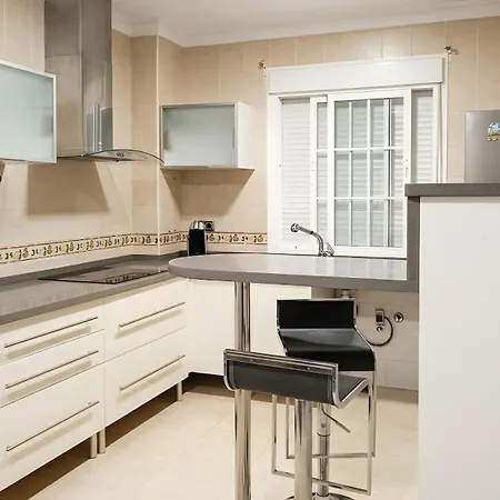 Centro De Conil Muy Amplio Solo Alquillamos Familias Parejas Кониль-де-ла-Фронтера