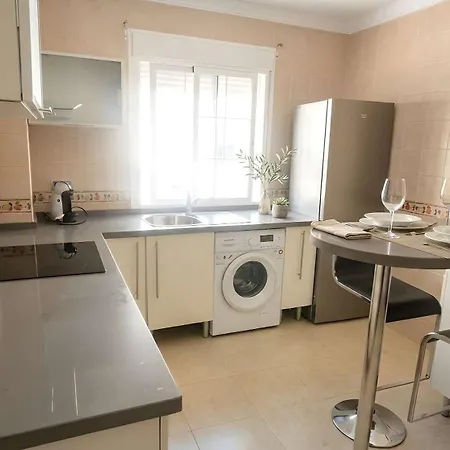 Centro De Conil Muy Amplio Solo Alquillamos Familias Parejas Кониль-де-ла-Фронтера