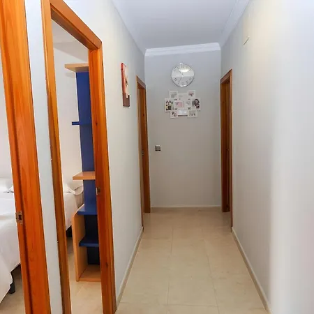 Centro De Conil Muy Amplio Solo Alquillamos Familias Parejas Апартаменты Кониль-де-ла-Фронтера