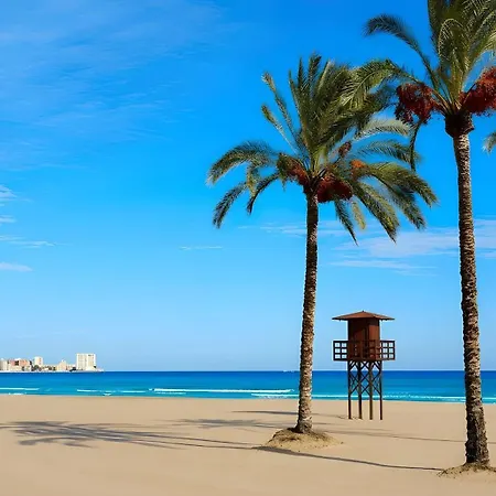 Centro De Conil Muy Amplio Solo Alquillamos Familias Parejas Апартаменты